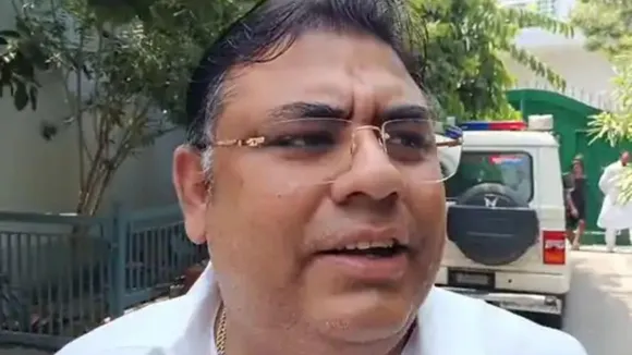 JDU MLC met Lalu Yadav