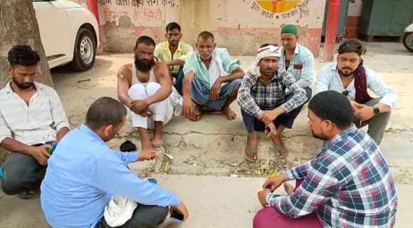 कार ने मारी टक्कर