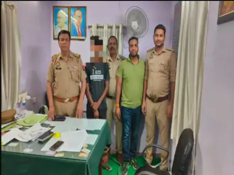  पुलिस की मौजूदगी में युवक ने माफी मांगते हुए पोस्ट को तुरंत डिलीट कर दिया।