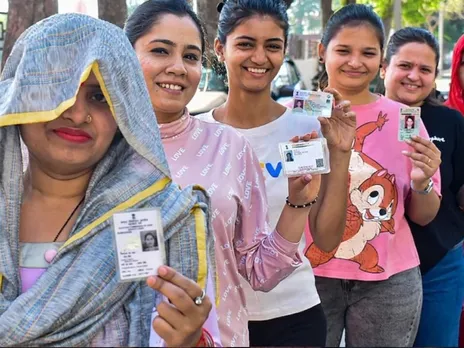 देश के 4 राज्यों में विधानसभा उपचुनाव: जमकर हो रहा मतदान, 23 जून को आएंगे नतीजे | यंग भारत न्यूज