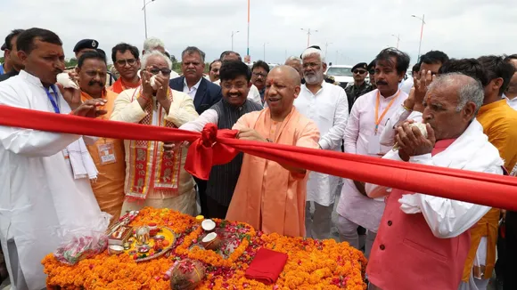CM Yogi inaugurated Gorakhpur Link Expressway in a grand manner