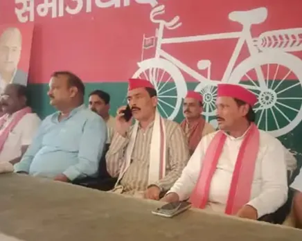 सपा कार्यालय में प्रेस वार्ता की गई।