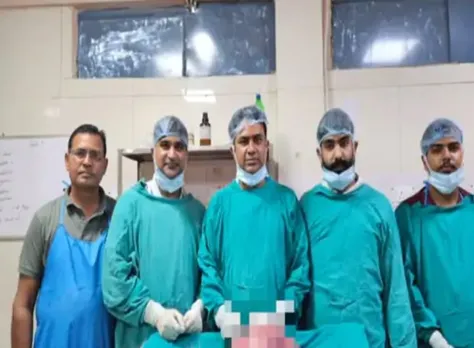 जटिल ऑपरेशन कर उसके पेट से साढ़े छह किलो का ट्यूमर सफलतापूर्वक निकाला