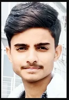 अपूर्व का फाइल फोटो।
