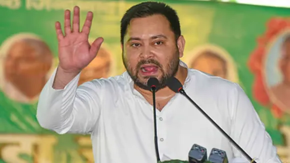 Tejashwi Yadav on Media Newspapers (1)