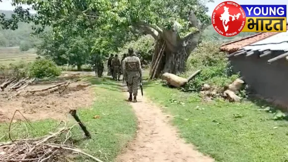 झारखंड में सुरक्षाबलों से मुठभेड़, एनकाउंटर में मारा गया नक्सली कमांडर | यंग भारत न्यूज