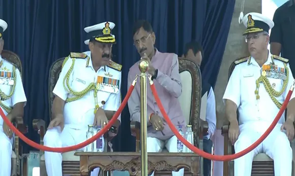 INS निस्तार नौसेना में शामिल, लेकिन क्या आप जानते हैं यह गहरे समंदर में कैसे करता है चमत्कार? | यंग भारत न्यूज