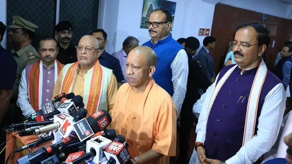 cm yogi adityanath