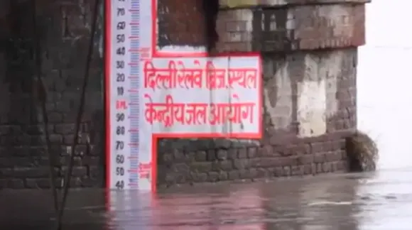 Yamuna water lavel