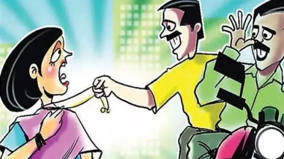 Lucknow chain snatching