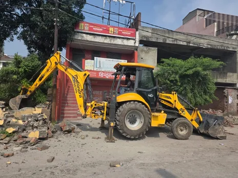 WhatsApp Image 2025-09-20 at 12.49.28 PM