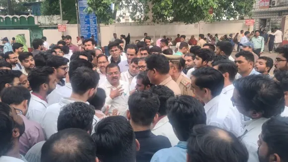 kgmu doctors protest