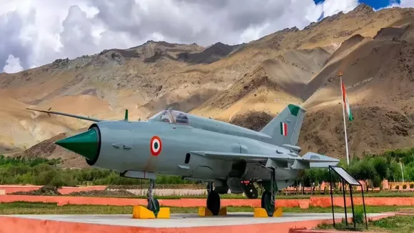 Mig 21 left