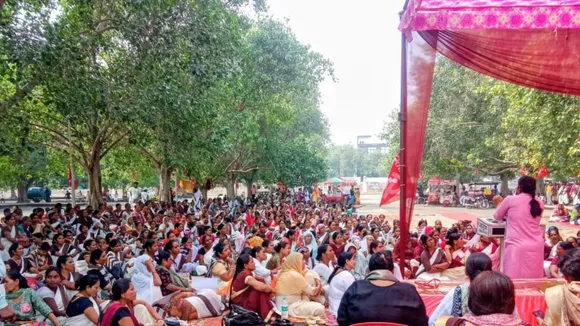 protest asha workers