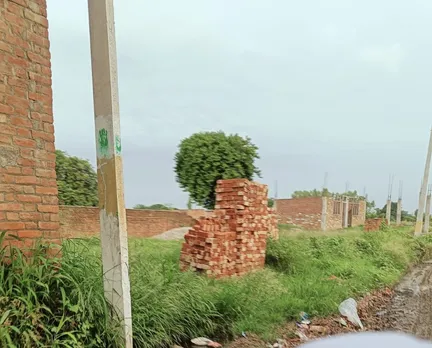 WhatsApp Image 2025-10-15 at 5.55.49 PM (1)