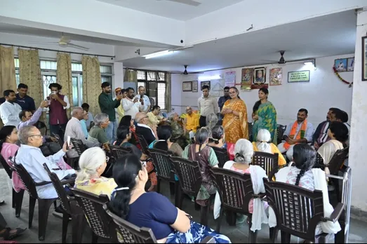 Screenshot_2025-10-19-18-12-36-22_6012fa4d4ddec268fc5c7112cbb265e7