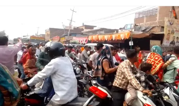 शाहजहांपुर के कलान कस्बे में भाई दूज पर लगा जाम