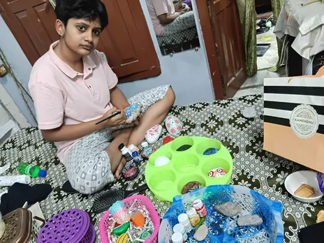 कला से पत्थरों प्राण भरती सोमना पांडेय