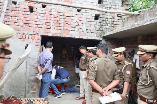 थाना रोजा क्षेत्र के इसी घर में पिता ने कर दी बेटी की हत्या