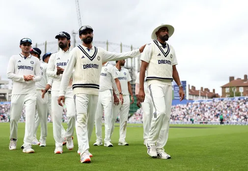 Ravindra Jadeja gives Mohammed Siraj, who bowled a fierce spell in the middle session, a pat on the back, England vs India, 5th Test, 2nd day, The Oval, August 1, 2025