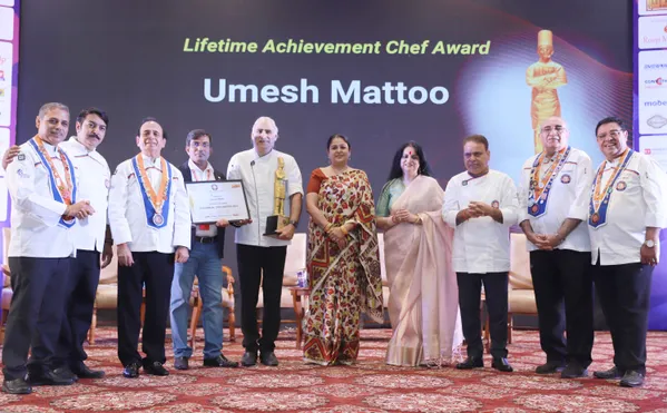 2 Lifetime Achievement Award presented to Chef Umesh Mattoo