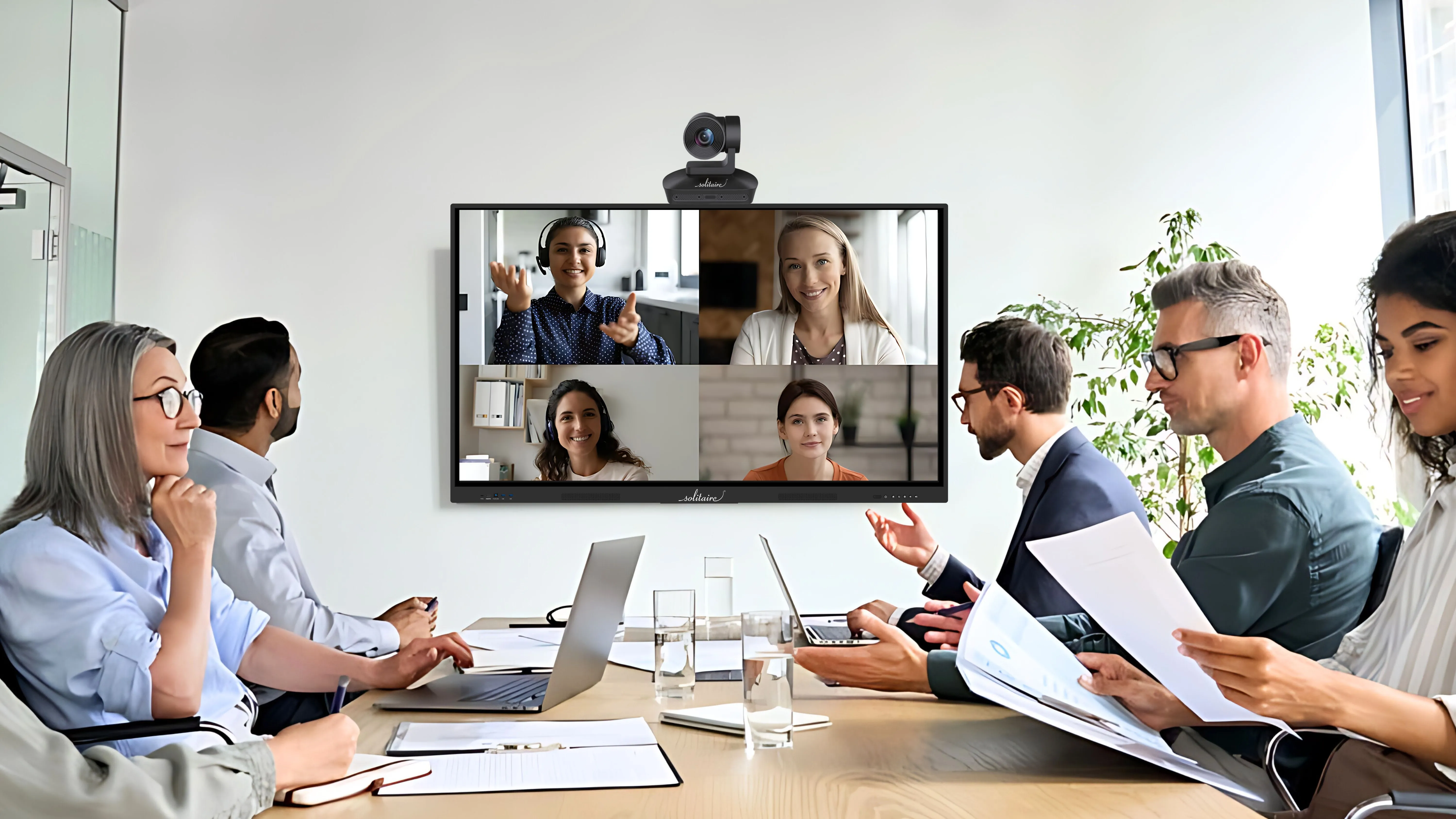Solitaire debuts PTK-208 4K PTZ camera with gesture control and AI tracking