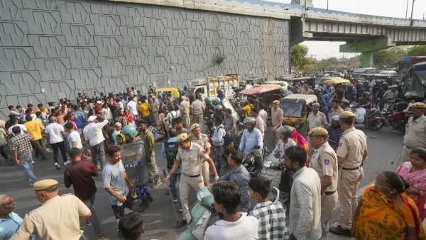 Pakistanis in Delhi