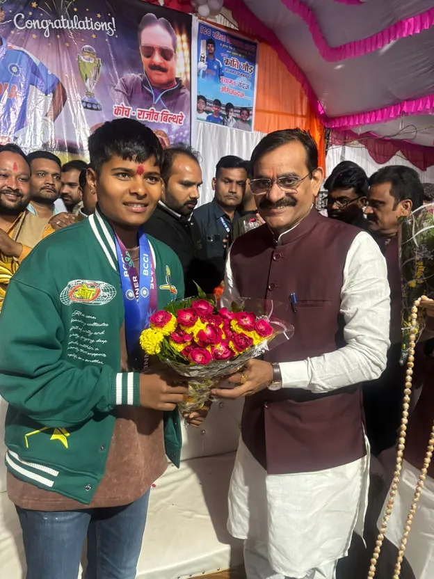 Vd Sharma greets kranti gaud