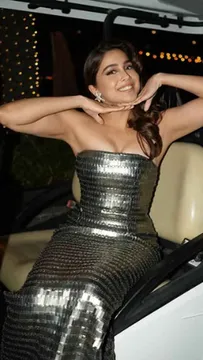 Sharvari Wagh Birthday: From Politics to Acting, Shines as New-Gen Bollywood Star