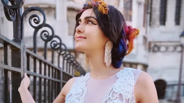 Short: Adah Sharma's Viral Interview Clip: Hilarious Reply Amasses 22M Views!