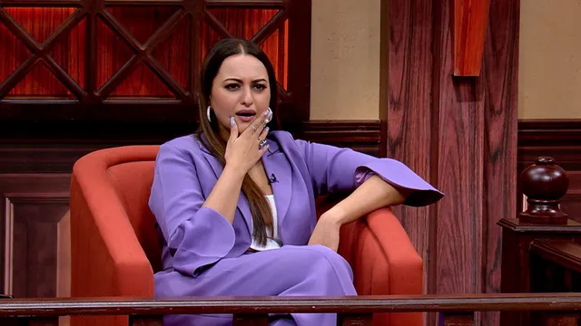 Dabangg actress Sonakshi Sinha makes the courtroom khamosh on the new episode of Case Toh Banta Hai
