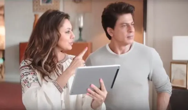 We may be lions outside but at home every one of us including me is a bheegi billi (wet cat) in front of our wives says Shah Rukh Khan to JYOTHI VENKATESH