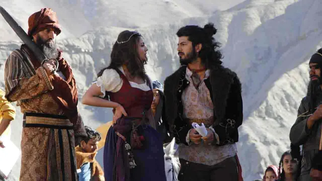 Witness Ali and Mariam’s sizzling onscreen chemistry in Alibaba Dastaan-e-Kabul