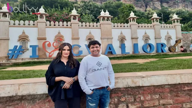 Yogesh Tripathi and Kamna Pathak – the dabbang jodi from &TV’s Happu Ki Ultan Paltan celebrate Navratri in Madhya Pradesh