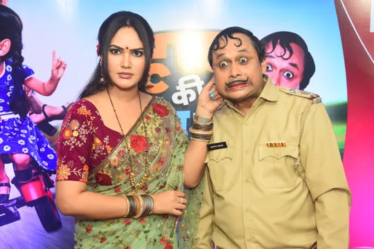 &TV’s Happu Ki Ultan Paltan’s Dabangg Jodi of Daroga Happu Singh and Rajjo visits Kashi Nagri during Dev Deepawali  