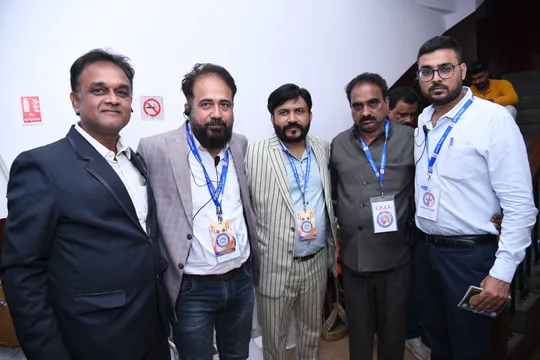 Grand and successful event of Moral UPPA Bharat Awards 2022 in Mumbai with Bhagyashree, KC Bokadia, Shabbir Shaikh