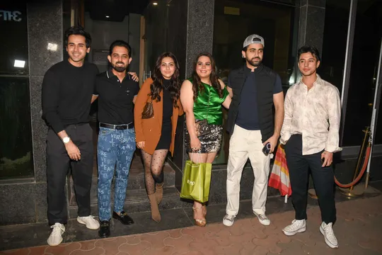 BLOW OUT THE CANDLES! Co-owner of the banner 4 Lions films & the youngest producer in the entertainment industry Karishma Jain celebrated her birthday with family & closest friends