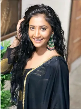Sargun Mehta promotes the title track of her next TV musical Junooniyatt