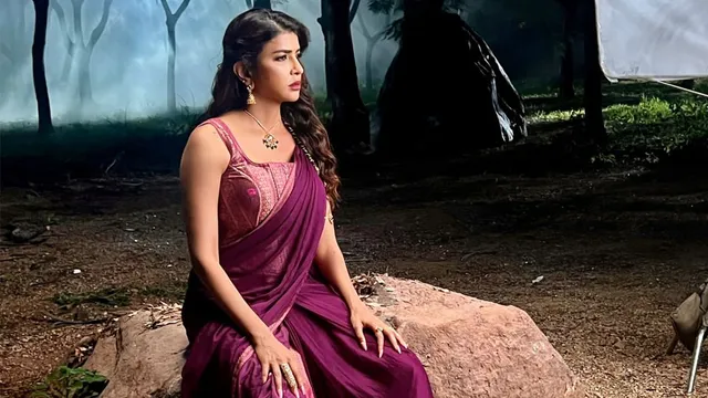Short: Lakshmi Manchu Teases 'Yakshini' on Disney+ Hotstar, Shares Sneak Peek