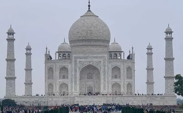 Taj Mahal earned a whopping ₹98 crore through ticket sales in FY24