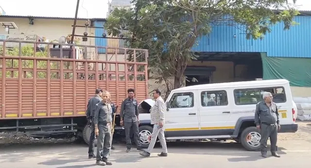 Ankleshwar: Tufan Jeep collides with parked icer tempo near Ficom intersection, three Injured