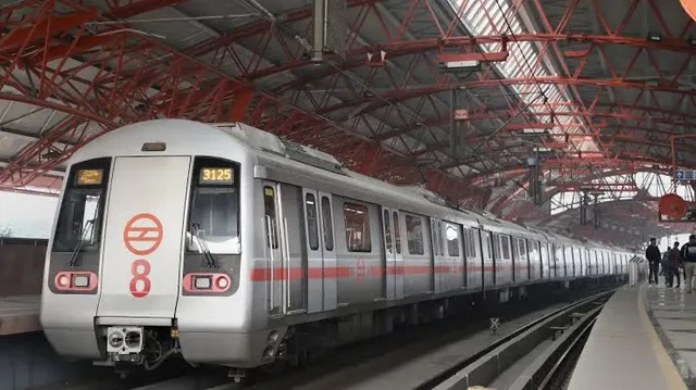 Metro operations between Shahpur and Old High Court halted due to cable theft