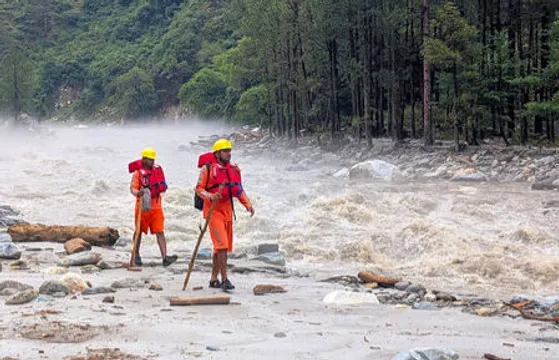 Cloudbursts in Himachal’s Mandi District Leave One Dead, Nine Missing; Torrential Rains Cause Widespread Damage