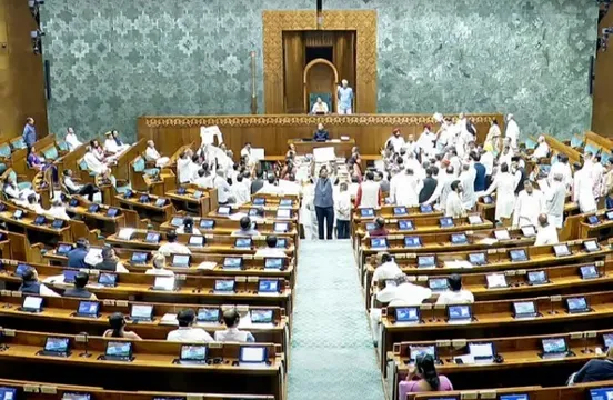 PM, CM or any leader... if he stays in jail for more than 30 days, his position will be taken away, bill will be presented in Parliament today