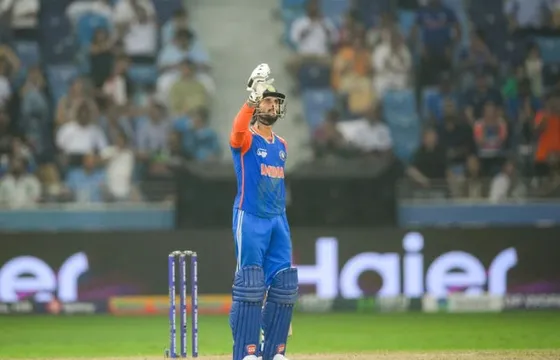 Asia Cup 2025 Final: Tilak Varma’s Unbeaten 69 Powers India to Ninth Title With Thrilling Win Over Pakistan