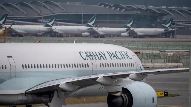 Qatar Airways to sell 9.57% stake in Cathy Pacific Airways for $896 million after 8 years