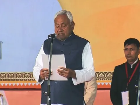 Nitish Kumar takes oath as Bihar CM for the 10th time