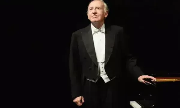 Acclaimed Italian pianist Maurizio Pollini dies at age 82