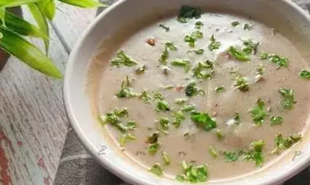 Singhade Ke Aate Ki Kadhi Recipe: Looking for some easy Navratri recipes, do try it