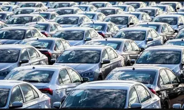 Gujarat: SUVs fuel surge in diesel car sales to 42% in FY24